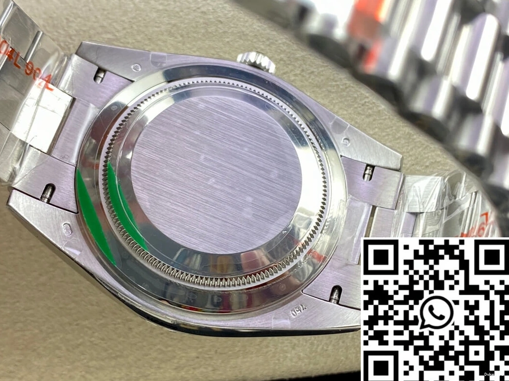 M228236-0007 Rolex Dial Factory EW Date Day Blue 0130